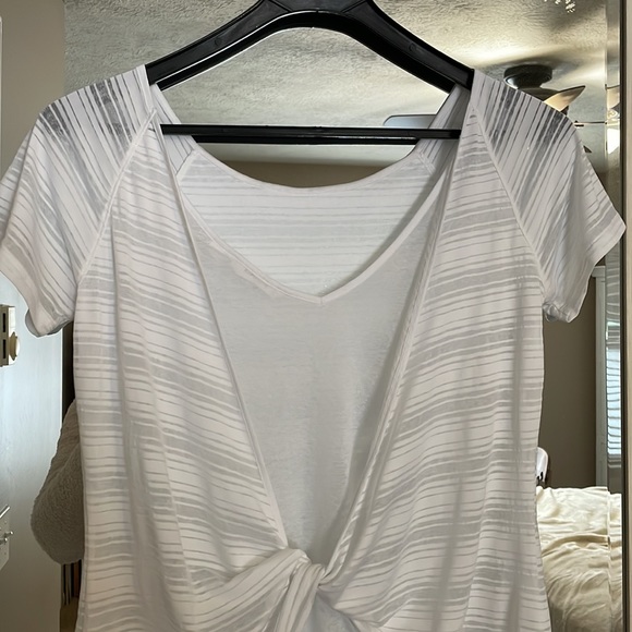 Athleta Sheer Striped White Tee With Twist Back - Picture 8 of 10